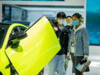 乐竟在线入口 -包含赛地聚焦——欧联转会期热度飙升；山东泰山主帅复盘；质疑声仍在；团队化学反应显著的词条