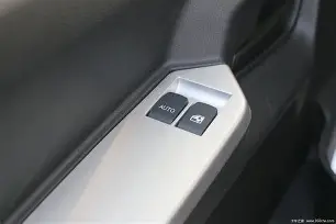 包含1??%蓕?踭骐晼s嚬鮩鳭`2Y聉9掳?d的词条